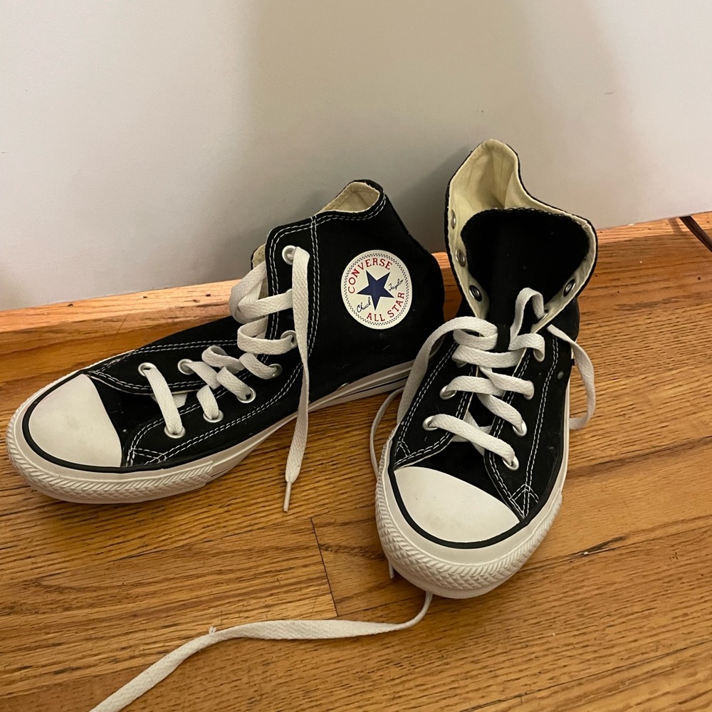 Black high top converse